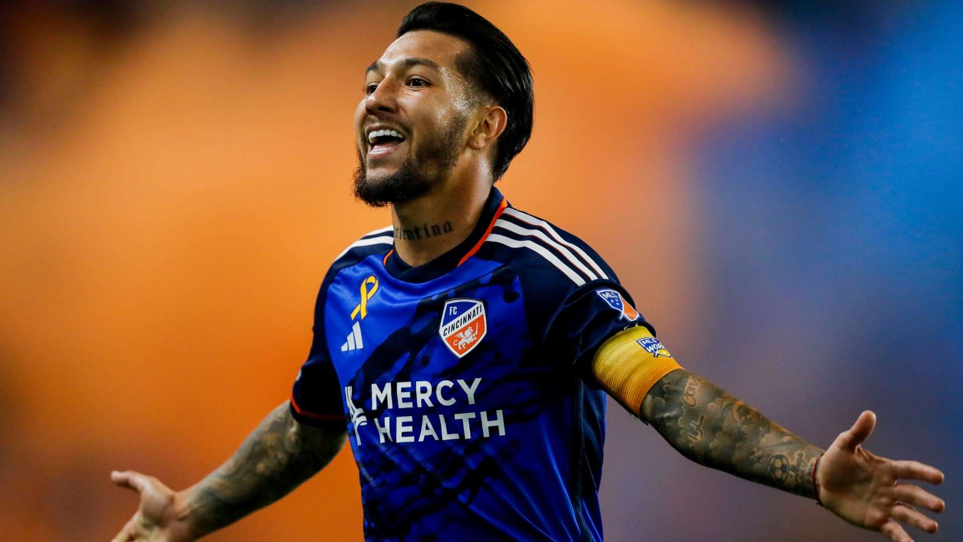 都展现出了 都展现出了